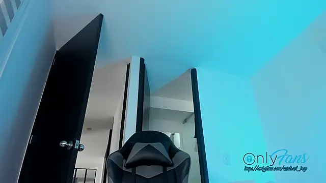 Snapshot of michael_boy88 chatting on September 9, 2025, 8:51 pm michael boy88 online show from September 9, 2025, 8:51 pm