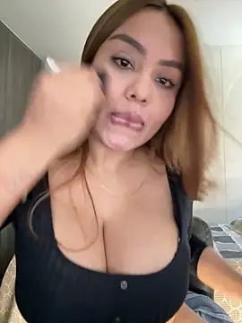 valeria2019hot online show from October 25, 2025, 5:35 pm