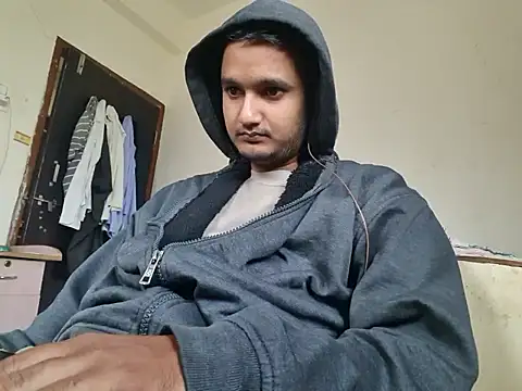 Jonrobinso online show from November 18, 2025, 5:11 am