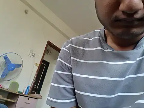 Snapshot of Jonrobinso chatting on December 20, 2025, 4:15 am Jonrobinso online show from December 20, 2025, 4:15 am