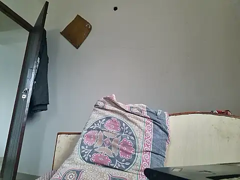 Jonrobinso online show from October 27, 2025, 5:19 am