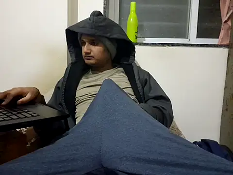 Snapshot of Jonrobinso chatting on December 22, 2025, 3:12 pm Jonrobinso online show from December 22, 2025, 3:12 pm