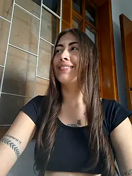 Snapshot of Maralains chatting on March 21, 2025, 12:07 am Maralains online show from March 21, 2025, 12:07 am