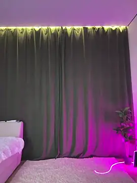 Snapshot of LoveLuna_ chatting on May 23, 2026, 9:14 pm LoveLuna online show from May 23, 2026, 9:14 pm