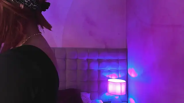 MelaniieRoux online show from March 6, 2025, 1:48 am