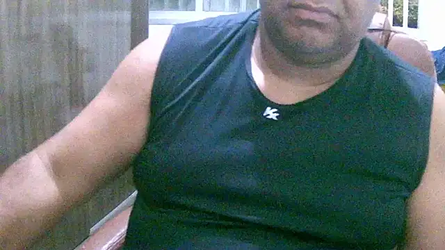 Snapshot of ulmo_br chatting on November 25, 2025, 11:16 pm ulmo br online show from November 25, 2025, 11:16 pm