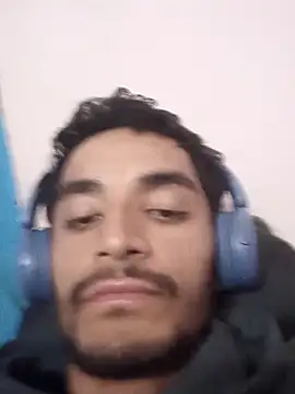 Snapshot of nskgenz chatting on November 5, 2025, 8:56 pm nskgenz online show from November 5, 2025, 8:56 pm