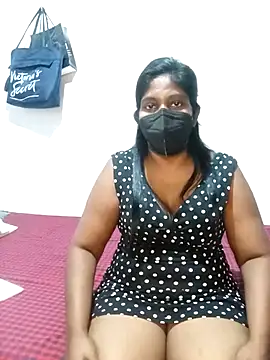 Snapshot of Aroma_Sl chatting on November 7, 2025, 1:59 pm Aroma Sl online show from November 7, 2025, 1:59 pm