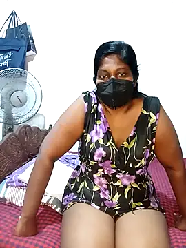 Snapshot of Aroma_Sl chatting on November 9, 2025, 5:39 pm Aroma Sl online show from November 9, 2025, 5:39 pm