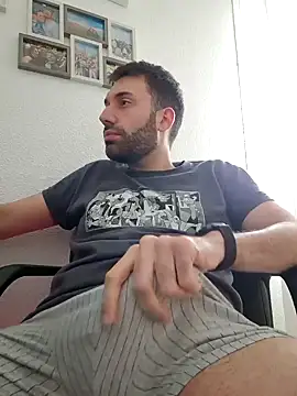 Snapshot of espanolmadrid chatting on February 9, 2025, 10:42 am espanolmadrid online show from February 9, 2025, 10:42 am