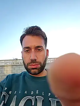 Snapshot of espanolmadrid chatting on January 2, 2025, 4:46 pm espanolmadrid online show from January 2, 2025, 4:46 pm