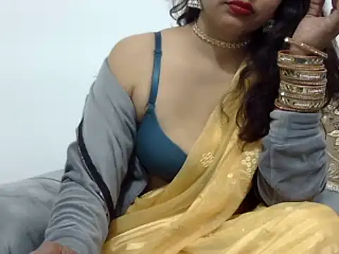 Snapshot of mishi_kaur chatting on February 12, 2025, 1:41 am mishi kaur online show from February 12, 2025, 1:41 am