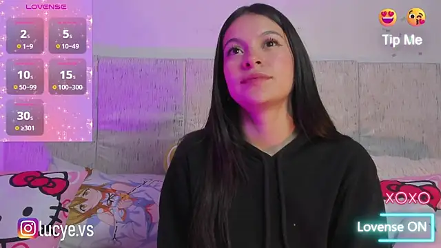 Snapshot of LucyEvans_ chatting on September 19, 2025, 6:06 am LucyEvans online show from September 19, 2025, 6:06 am