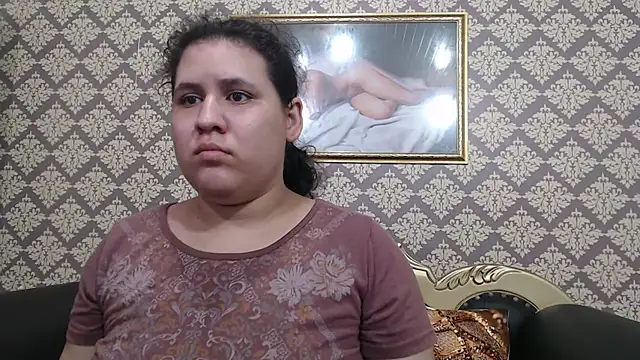 Snapshot of candy_hairy chatting on November 30, 2025, 3:18 am candy hairy online show from November 30, 2025, 3:18 am