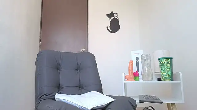 Saturno v online show from October 17, 2025, 2:19 pm