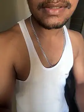 Snapshot of wild_x_predator chatting on November 8, 2025, 7:12 am wild x predator online show from November 8, 2025, 7:12 am