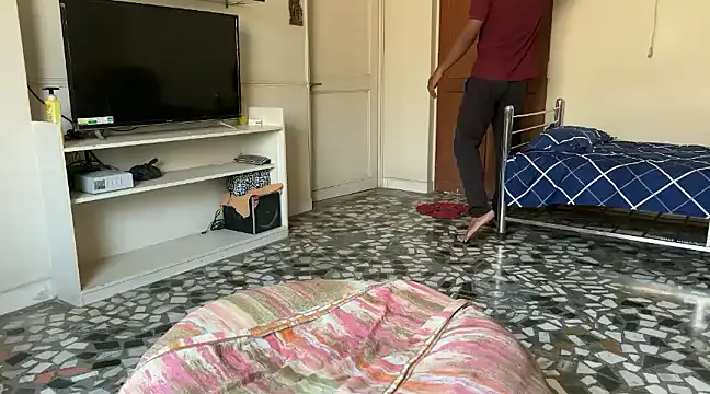 Snapshot of wild_x_predator chatting on February 22, 2025, 5:23 am wild x predator online show from February 22, 2025, 5:23 am