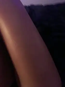 ReineNeferrti online show from February 5, 2025, 7:53 pm