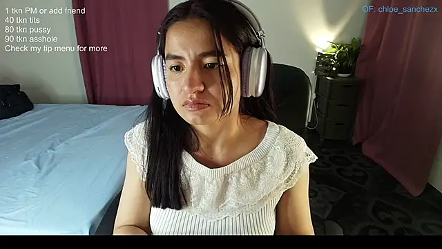 Snapshot of ChloeSanchezx chatting on April 23, 2026, 1:01 am ChloeSanchezx online show from April 23, 2026, 1:01 am