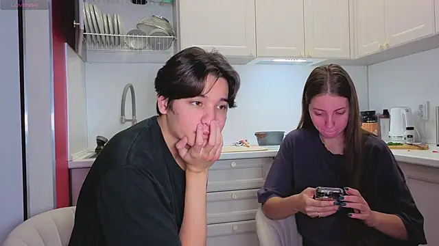 Snapshot of fcjuicy_pussy chatting on October 27, 2025, 12:50 pm fcjuicy pussy online show from October 27, 2025, 12:50 pm