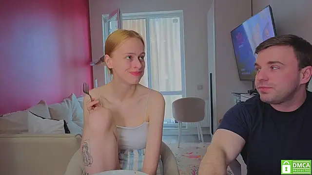 fcjuicy pussy online show from May 25, 2026, 12:59 pm