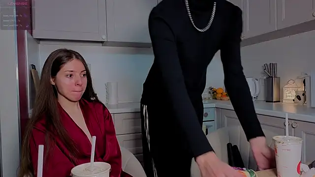 Snapshot of fcjuicy_pussy chatting on December 21, 2025, 7:43 am fcjuicy pussy online show from December 21, 2025, 7:43 am