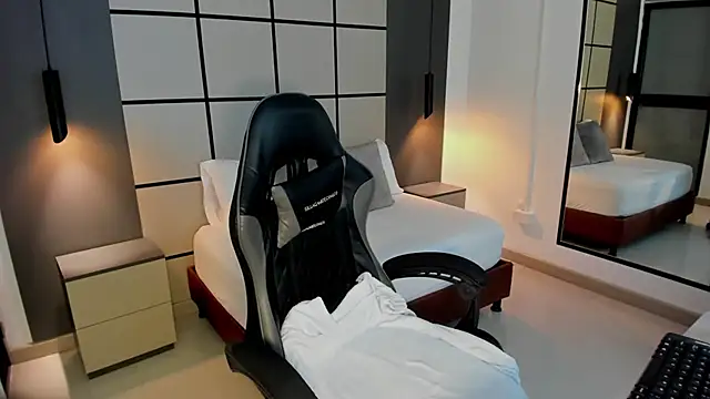 melody flowers online show from October 28, 2025, 12:37 pm