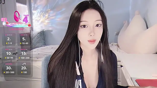 Snapshot of -Tilana- chatting on May 24, 2026, 1:44 pm -Tilana- online show from May 24, 2026, 1:44 pm