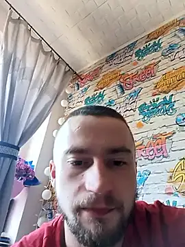 wariacik0024 online show from March 4, 2026, 10:34 am