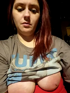 Snapshot of lilbishmiss chatting on April 16, 2026, 8:37 am lilbishmiss online show from April 16, 2026, 8:37 am