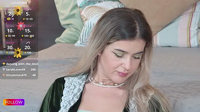 Snapshot of Sarah-Hart chatting on March 4, 2025, 8:24 am Sarah-Hart online show from March 4, 2025, 8:24 am