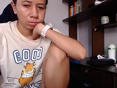 Erotic latina online show from November 2, 2025, 12:21 pm