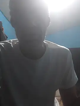 Snapshot of hugosafado333 chatting on September 22, 2025, 12:16 am hugosafado333 online show from September 22, 2025, 12:16 am