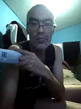 Snapshot of hugosafado333 chatting on February 28, 2025, 3:37 am hugosafado333 online show from February 28, 2025, 3:37 am