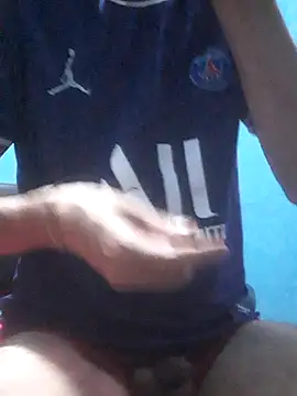 Snapshot of hugosafado333 chatting on November 7, 2025, 6:51 am hugosafado333 online show from November 7, 2025, 6:51 am