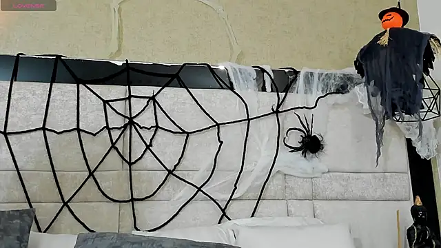 kimCosseyy online show from October 26, 2025, 3:07 am