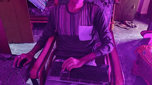 Snapshot of Habibi_big_b chatting on July 24, 2026, 9:27 am Habibi big b online show from July 24, 2026, 9:27 am