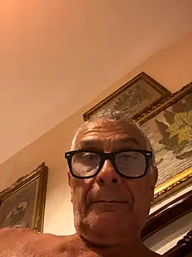 Snapshot of 4n4l1zz4m1 chatting on November 16, 2025, 12:04 am 4n4l1zz4m1 online show from November 16, 2025, 12:04 am