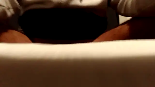 Snapshot of 4n4l1zz4m1 chatting on December 14, 2025, 4:01 pm 4n4l1zz4m1 online show from December 14, 2025, 4:01 pm