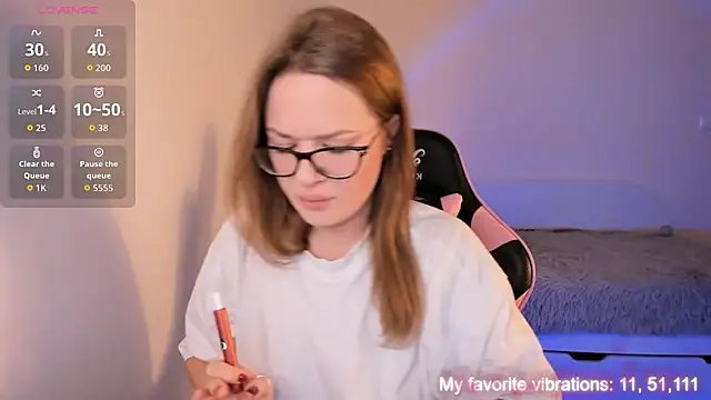 ami amour  online show from November 29, 2025, 4:29 pm