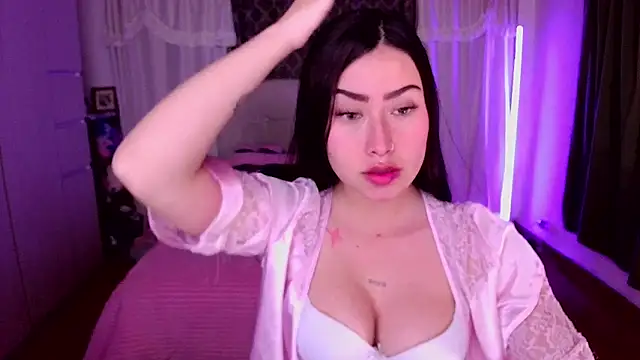 Snapshot of Emilyswan04 chatting on January 13, 2026, 3:54 am Emilyswan04 online show from January 13, 2026, 3:54 am