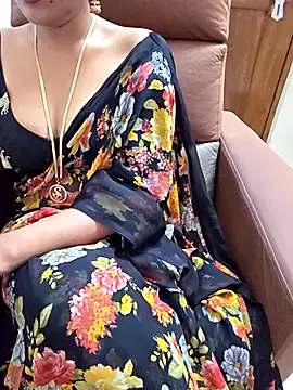 Snapshot of Roja-Telugu777 chatting on March 7, 2026, 2:22 pm Roja-Telugu777 online show from March 7, 2026, 2:22 pm