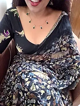 Snapshot of Roja-Telugu777 chatting on April 13, 2026, 2:15 am Roja-Telugu777 online show from April 13, 2026, 2:15 am