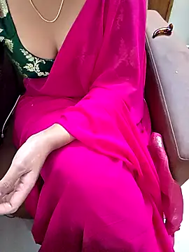 Snapshot of Roja-Telugu777 chatting on December 21, 2025, 8:49 am Roja-Telugu777 online show from December 21, 2025, 8:49 am