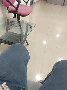 Snapshot of Gururonny07 chatting on March 19, 2026, 8:25 am Gururonny07 online show from March 19, 2026, 8:25 am