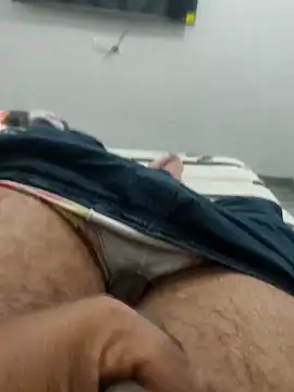 Snapshot of Gururonny07 chatting on March 4, 2026, 6:04 pm Gururonny07 online show from March 4, 2026, 6:04 pm