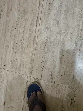 Snapshot of Gururonny07 chatting on February 26, 2026, 12:43 am Gururonny07 online show from February 26, 2026, 12:43 am