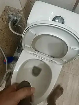 Snapshot of Gururonny07 chatting on April 7, 2026, 12:40 pm Gururonny07 online show from April 7, 2026, 12:40 pm