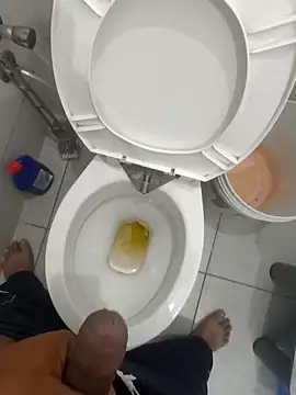 Snapshot of Gururonny07 chatting on March 27, 2026, 10:33 pm Gururonny07 online show from March 27, 2026, 10:33 pm