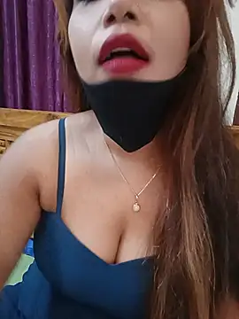 Snapshot of BongQueen9 chatting on July 2, 2026, 5:41 pm BongQueen9 online show from July 2, 2026, 5:41 pm